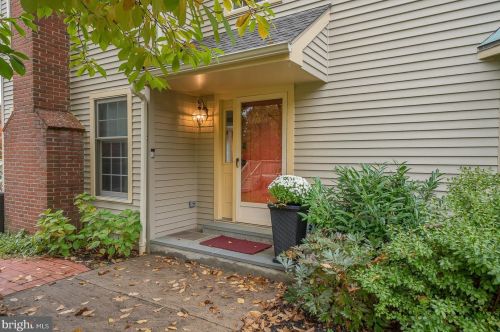115 Bridle Ln, Prospectville, PA 19002-2045
