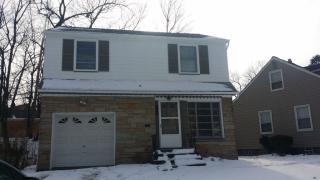 3452 Meadowbrook Blvd, Cleveland OH  44118-3660 exterior