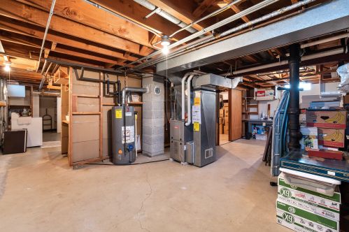 7534 53, Milwaukee WI 53223-4808 exterior