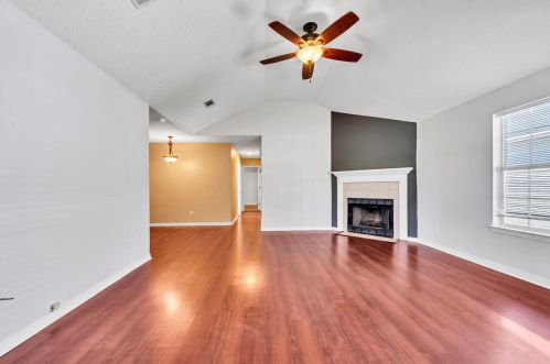 1916 Summer Hills Ln, Fort Walton Beach FL  32547-7036 exterior