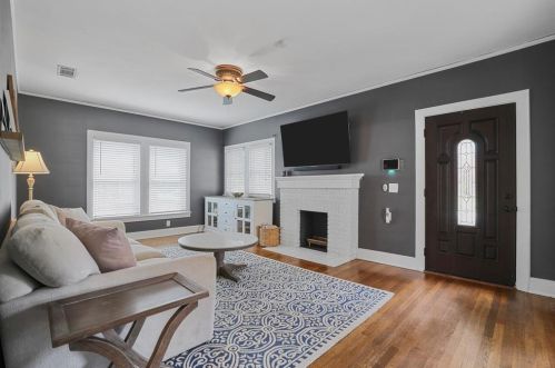 3341 Park Ridge Blvd, Fort Worth, TX 76109-3006