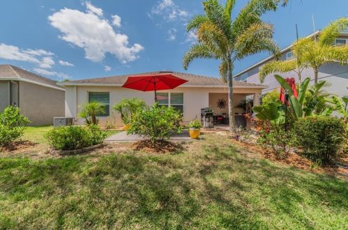 2107 Colville Chase Dr, Ruskin FL  33570-6306 exterior