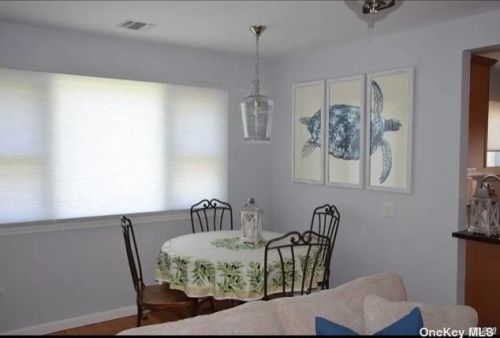 32 Rogers Ave, West Hampton Beach NY  11978-1413 exterior