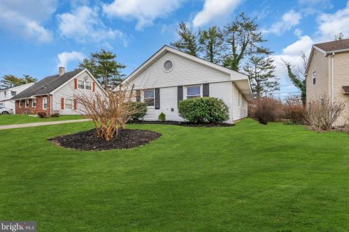 96 Pheasant Ln, Willingboro NJ  08046-2755 exterior