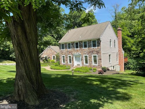 212 Bruce Rd, Washington Crossing, PA 18977-1510