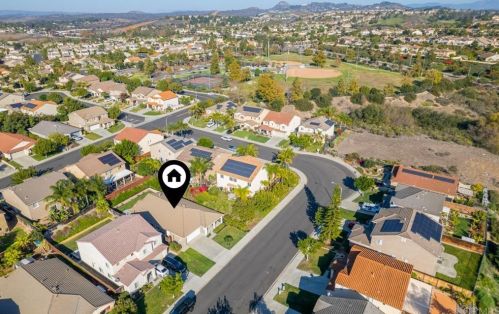 5128 Eliot St, Oceanside CA  92057-2649 exterior