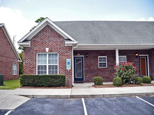 3910 Spicetree Dr, Wilmington, NC 28412-7398
