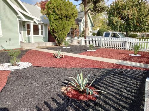 2332 Oregon Dr, Bakersfield, CA 93306-4030