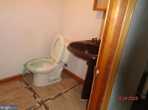 2815 Berkley St, Camden NJ  08105-2827 exterior