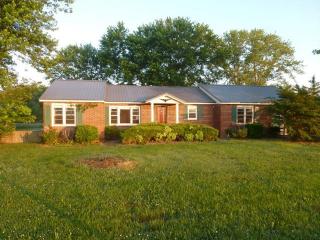 169 Scott Orchard Rd, Taft, TN 38488-5066