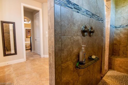 3754 6th Ave, Cape Coral FL  33904-5203 exterior