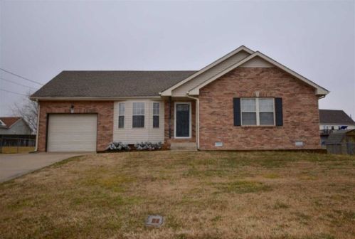 1273 Silver Star Dr, Clarksville, TN 37042-8144