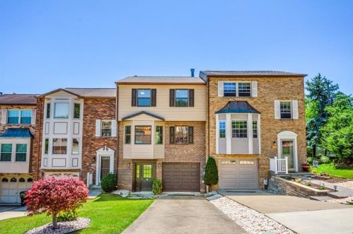 5133 Daube Dr, Pittsburgh, PA 15236-1652