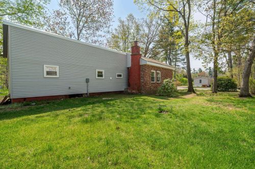 3 Margaret Ave, Raymond NH  03077-2052 exterior