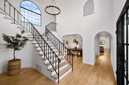 1208 Bel Air Dr, Santa Barbara CA  93105-4602 exterior