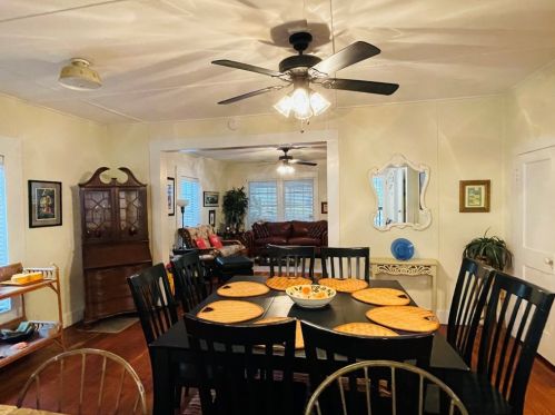 506 Tallahassee St, Carrabelle FL  32322-3204 exterior