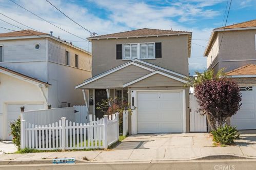 1703 Speyer Ln, Redondo Beach CA  90278-4729 exterior