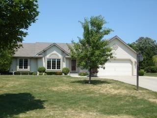 8832 Mourning Dove Ct, Hales Corners, WI 53132-8590