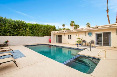 78565 Sagebrush Ave, La Quinta CA  92253-2406 exterior