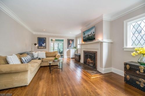 111 Christopher St, Montclair, NJ 07042-4227