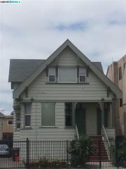 3217 Telegraph Ave, Oakland, CA 94609-3015