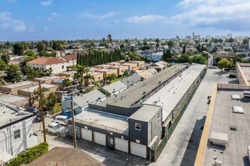 345 20th St, Long Beach CA  90806-4910 exterior