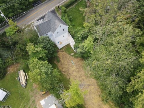 442 Morsetown Rd, West Milford NJ  07480-3223 exterior