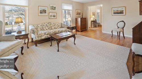 264 Aldrin Dr, Prospectville PA exterior