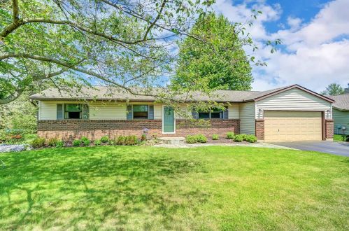 2588 Choctaw Dr, London, OH 43140-9081