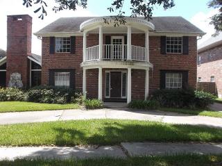 4004 Rivage Ct, Metairie, LA 70002-1346