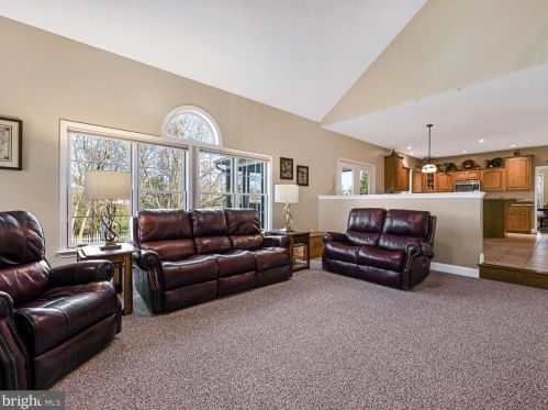 403 Carter Moir Dr, Lancaster PA  17601-2969 exterior