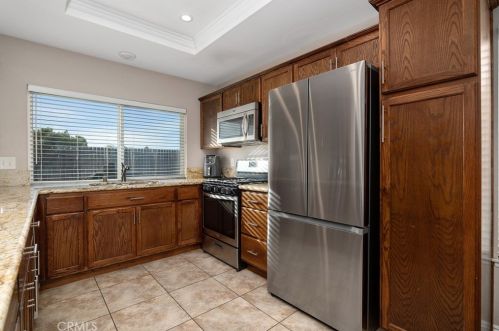 42651 San Julian Pl, Temecula CA  92592-2139 exterior