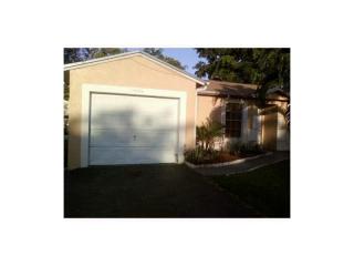 19776 65th Ct, Hialeah, FL 33015-8113