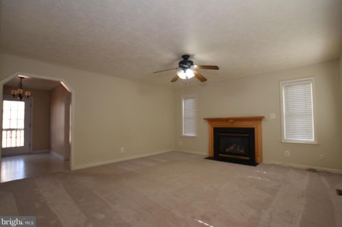 7109 Cedar Crest Dr, Fredericksburg VA  22407-8548 exterior