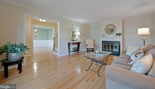 28 Fieldston Rd, Princeton NJ 08540-6429 exterior