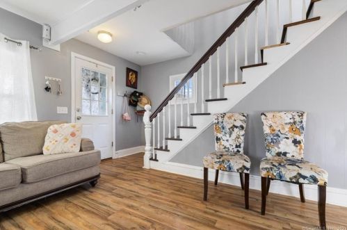 3 Griswold Ct, United States Coast Guard Ac CT  06320-5209 exterior