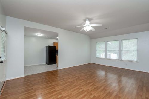 10680 Royal York Dr, Conroe TX  77303-2653 exterior
