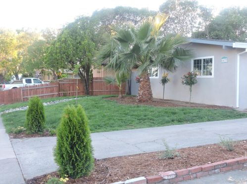 6577 Melrose Dr, North Highlands CA  95660-4378 exterior