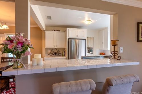 6028 Dunrobin Ave, Lakewood CA  90713-1034 exterior