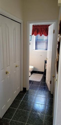 39 Larkin Ln, Garnerville NY  10923-1536 exterior