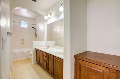 513 Leather Creek Ln, Grayson CA  95363-8775 exterior