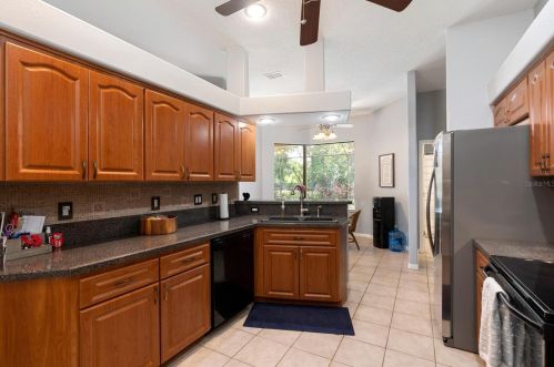 1224 Windsor Way, Lutz FL  33559-7320 exterior