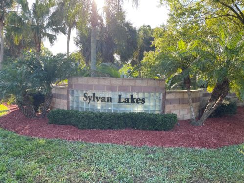 3906 58th Cir, Vero Beach FL  32966-6522 exterior