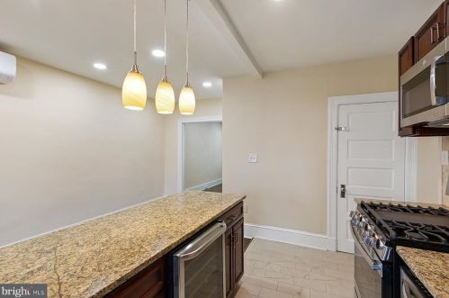 2015 Naylor Rd, Washington DC 20020-4515 exterior