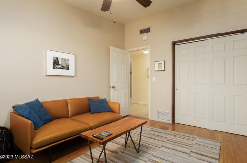 2106 Camino El Ganado, Tucson AZ  85718-4108 exterior