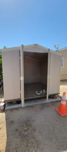 913 Grand Ave, San Jacinto CA  92582-3862 exterior