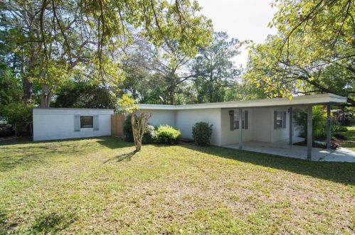 295 Ivey Rd, Casselberry, FL 32707-3305