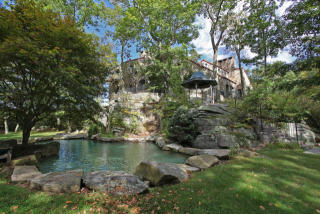 78 Sentry Hill Rd, Roxbury, CT 06783-1306