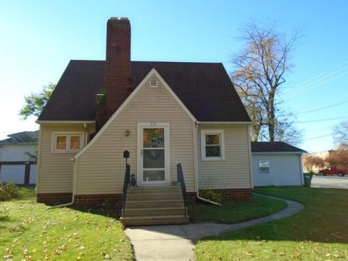 920 5th St, Boone, IA 50036-2947
