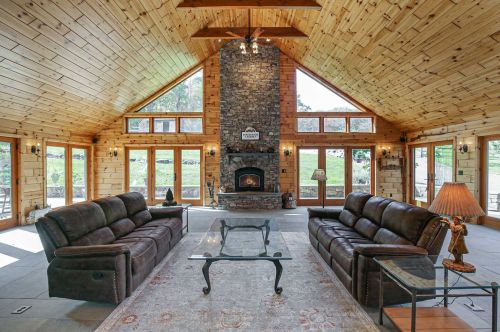 81 Stage Coach Rd, Patterson, NY 12563-2201
